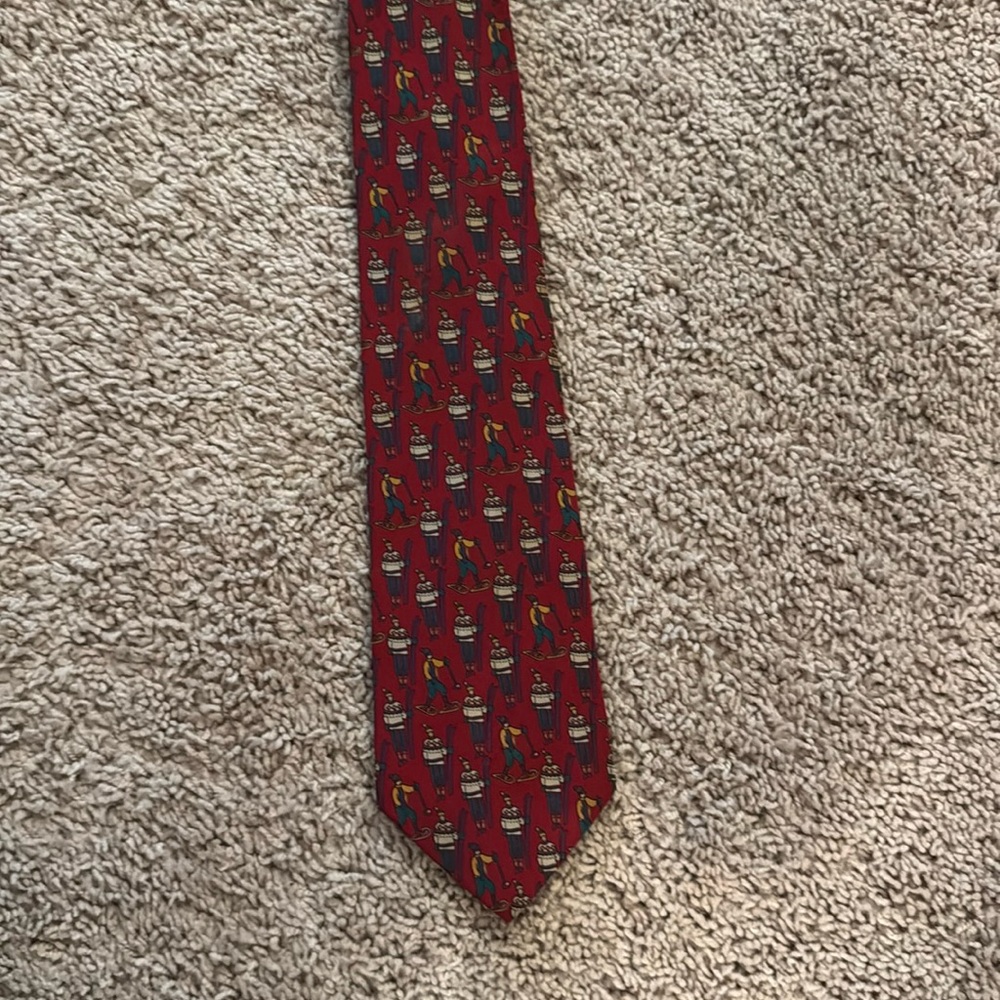 Vintage Issac Zelcer Skier/Snowshoe 100% silk tie ￼